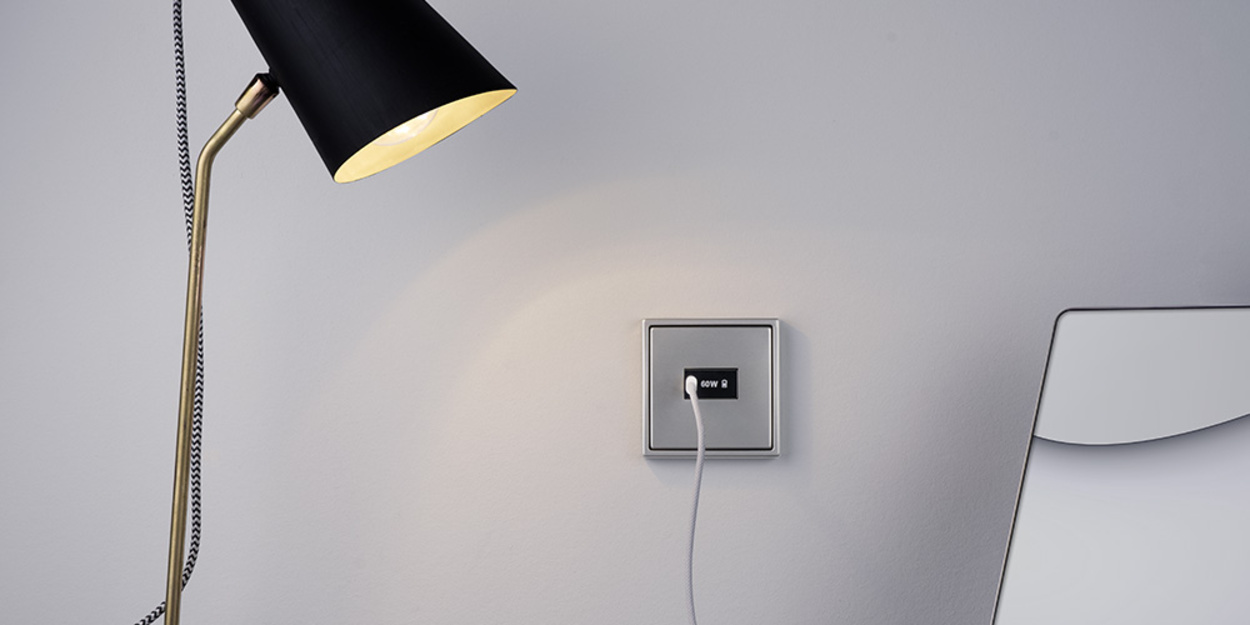 Ladegerät USB PD 60 bei Elektro-Wiesener MD GmbH in Magdeburg