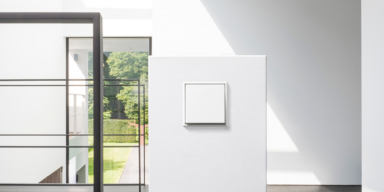 JUNG Schalterprogramme bei Elektro-Wiesener MD GmbH in Magdeburg